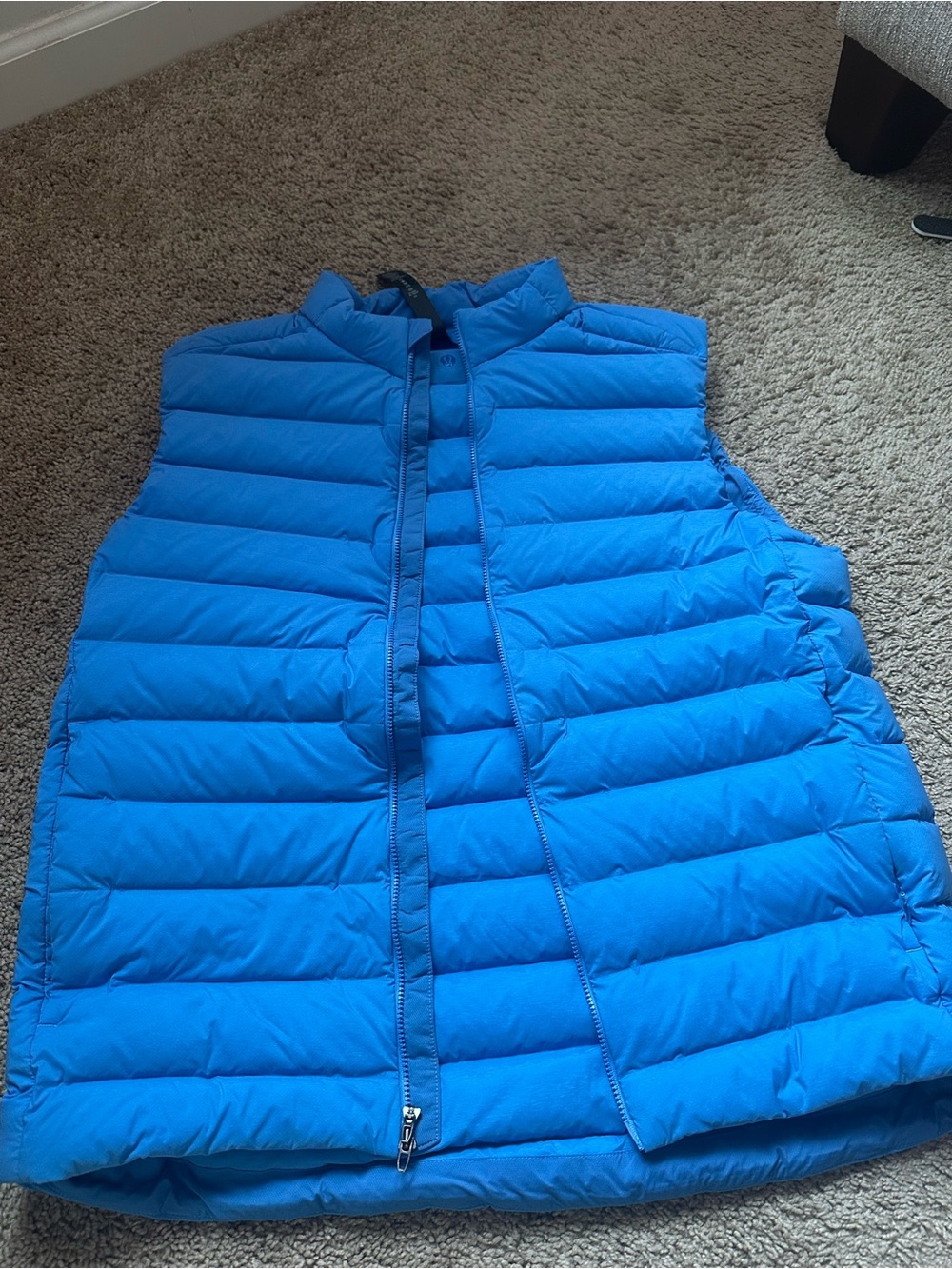 Lululemon Men Navigation Stretch Down Vest size M